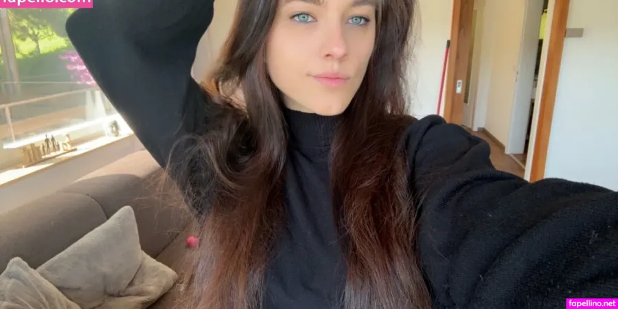 Luna Lovee OnlyFans Thumbnail #XrXCgRbkne