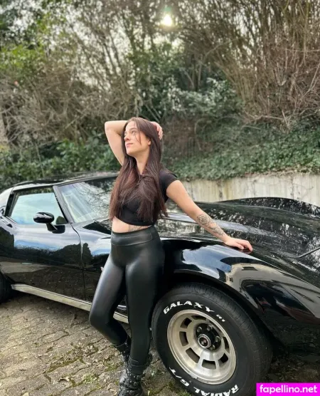 Luna Lovee OnlyFans Thumbnail #kYjXLZF4PE