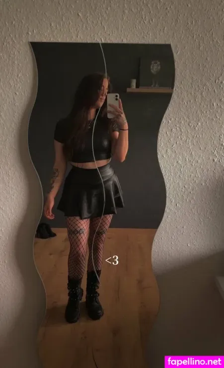 Luna Lovee OnlyFans Thumbnail #nZjcim4haA