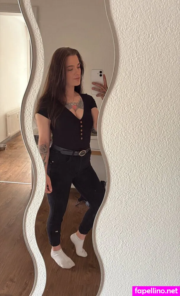 luna-lovee, lunalove_stjames Nude Leaked OnlyFans Photo #rIe8PT5909