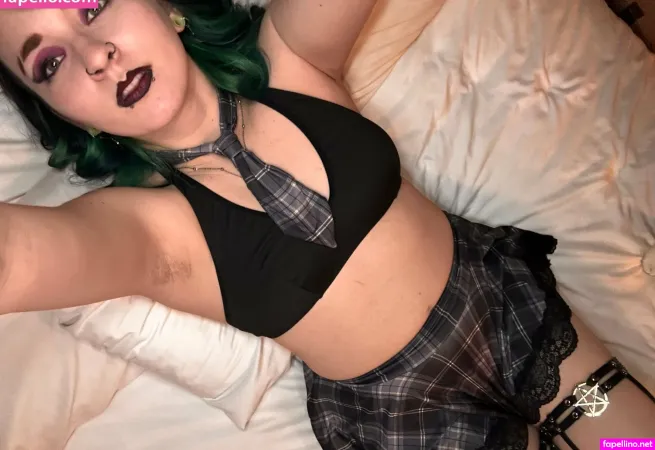 Luna Monster OnlyFans Thumbnail #OszzufaKxF