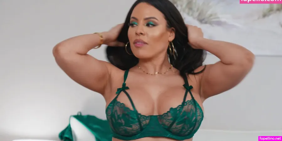 Luna Starr 7 OnlyFans Thumbnail #UDDG25WCzA