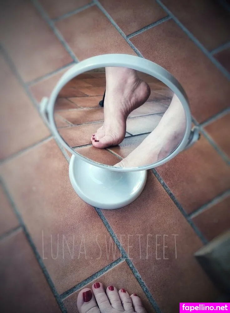 luna.sweetfeet Nude Leaked OnlyFans Photo #NUrEHdHiSR
