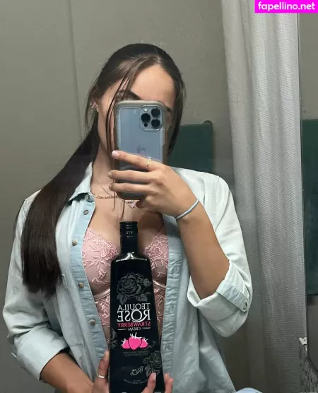 Luna Xox15 OnlyFans Thumbnail #C0kER1PJgM