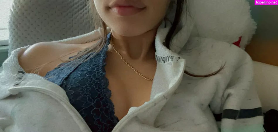 Luna Xox15 OnlyFans Thumbnail #cP7uMbmCek