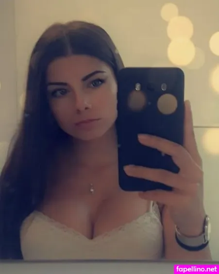 Luna0401 OnlyFans Thumbnail #BplUxeV5qr