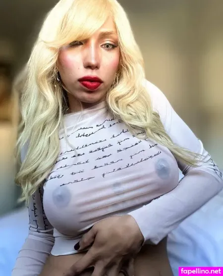 Luna20cm OnlyFans Thumbnail #cwHJ3IC8QQ