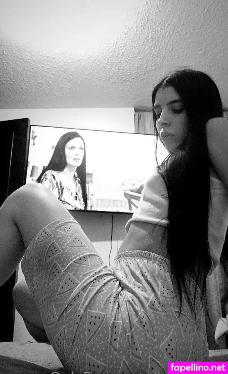 Luna3107 OnlyFans Thumbnail #4GUt5Igode