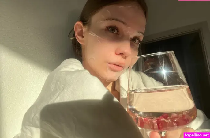 Lunaaa101 OnlyFans Thumbnail #7ZG2e3ciDI