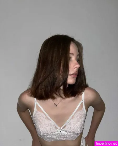 Lunaaa101 OnlyFans Thumbnail #ZfEWuuzEln