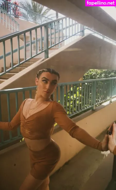 Lunabarbiedoll OnlyFans Thumbnail #DFIwntzlmQ