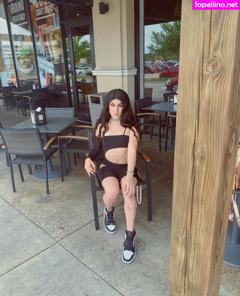 lunabarbiedoll, xlunamarix Nude Leaked OnlyFans Photo #LSwyV0vrel