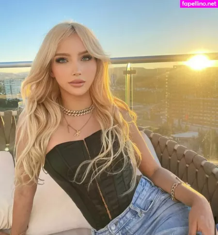 Lunacatss OnlyFans Thumbnail #MuwDmAJNrH