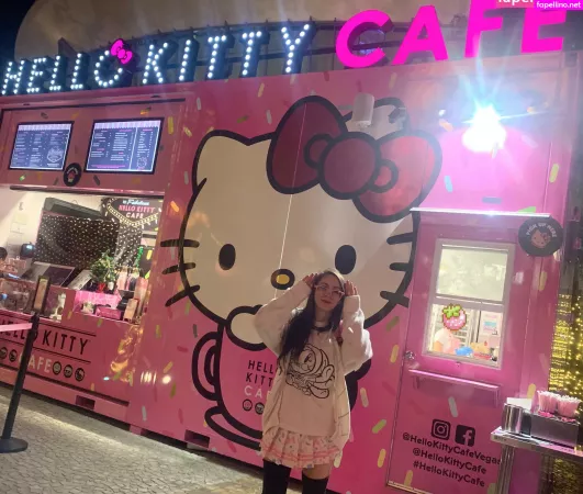 Lunackitsuen OnlyFans Thumbnail #dYKmQVE5pA