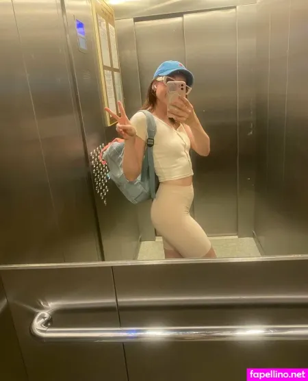 Lunaclark69 OnlyFans Thumbnail #HPq6AWX2vf