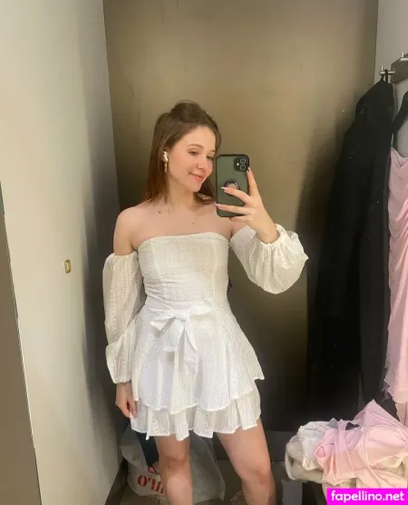 Lunaclark69 OnlyFans Thumbnail #TxIHHfZR5b