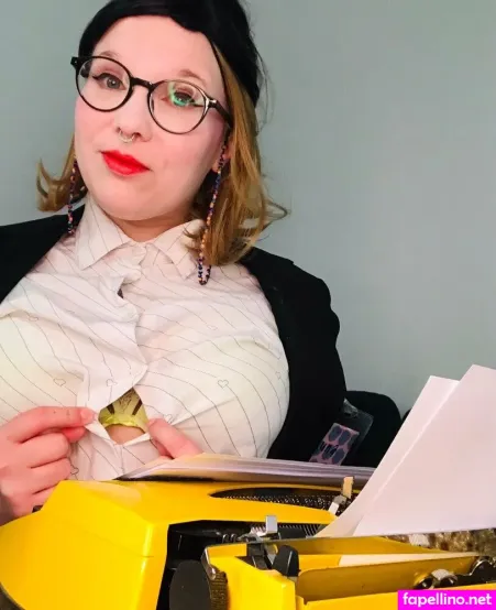 Lunadecaygaming OnlyFans Thumbnail #w6feUXPTVJ