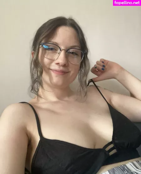 Lunafern OnlyFans Thumbnail #ZCaiEllRgW