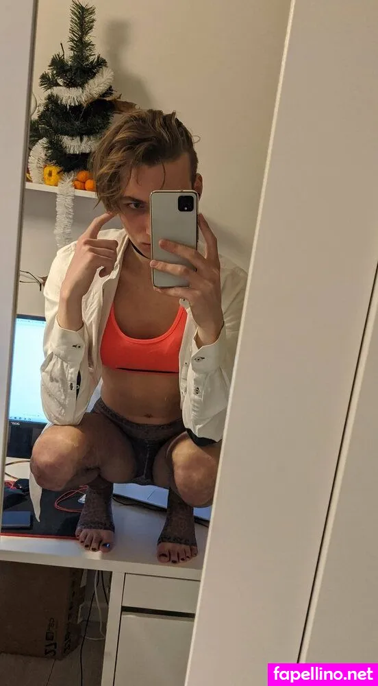 lunabluehusky, lunafoxyblues Nude Leaked OnlyFans Photo #FWF7EUhn2b
