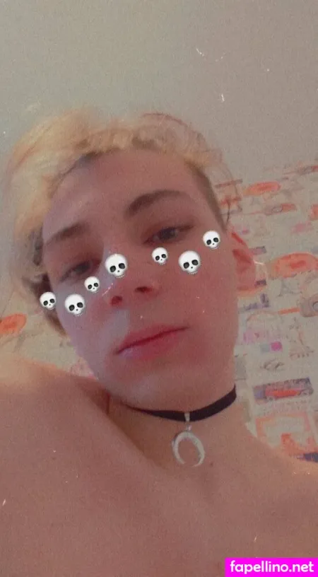 Lunafoxyblues OnlyFans Thumbnail #KD6TDkdgyq