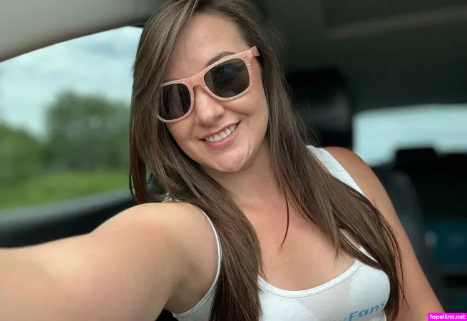 Lunah Luxx OnlyFans Thumbnail #MxeS4vI311