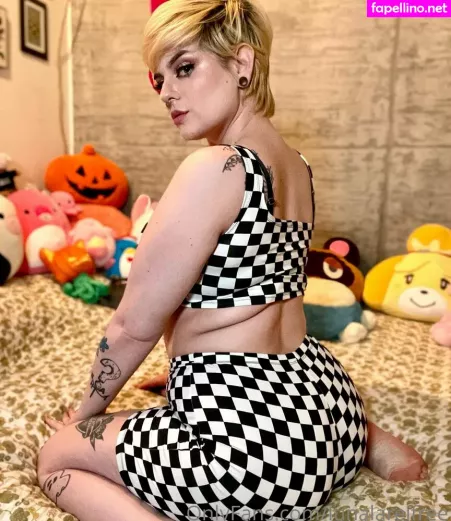 Lunalareifree OnlyFans Thumbnail #0E0kOU7DkR