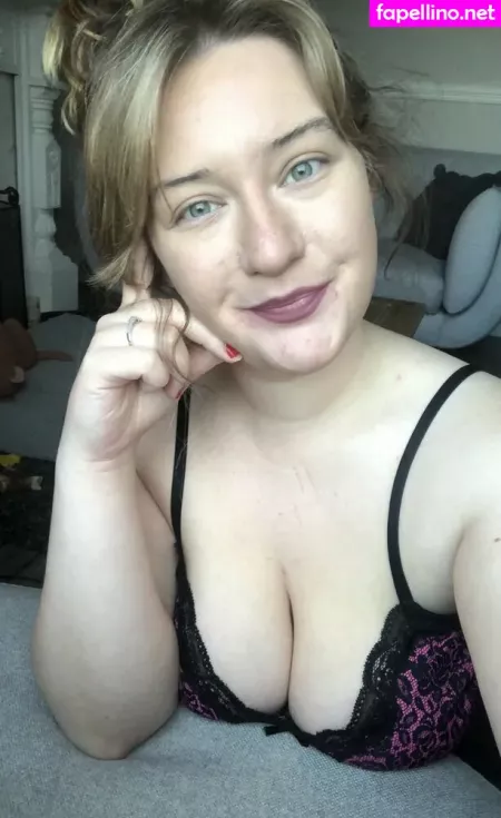 Lunalavender X OnlyFans Thumbnail #KrOZpjH4Qa