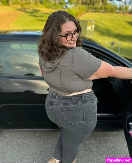 Lunalewistv OnlyFans Thumbnail #CE1QR9rqbe