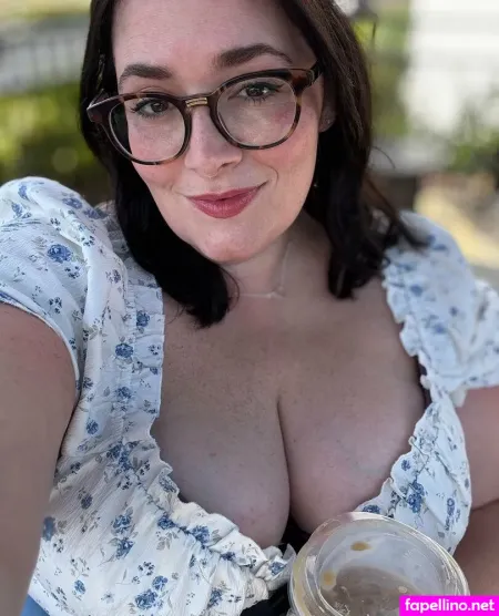 Lunalewistv OnlyFans Thumbnail #DIUWN3zCHU