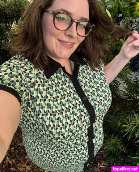 Lunalewistv OnlyFans Thumbnail #INFTQrpZxv