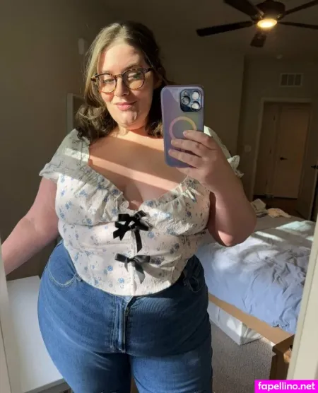 Lunalewistv OnlyFans Thumbnail #W9Yw39gfxP