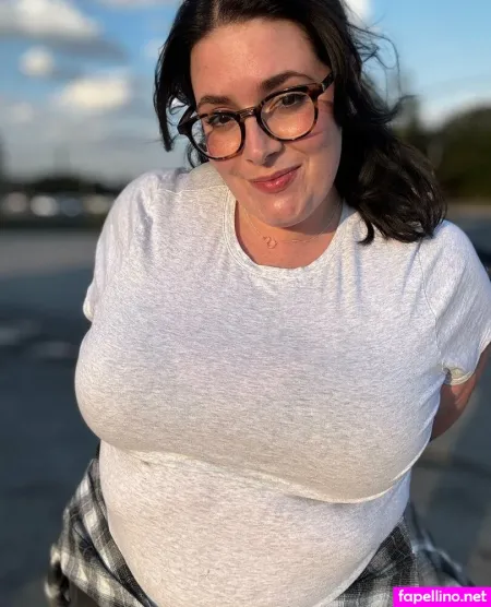 Lunalewistv OnlyFans Thumbnail #dqPvQ8HYk9