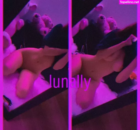 Lunally OnlyFans Thumbnail #Z4lDPI7qGq
