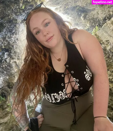 Lunaloufox OnlyFans Thumbnail #3CXOfzZlWT