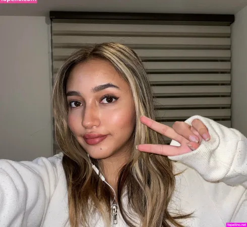 Lunaluiz OnlyFans Thumbnail #h0yE5FP7Bt