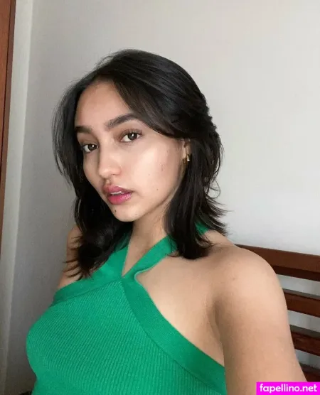 Lunaluiz OnlyFans Thumbnail #z7K4ZvJaQg