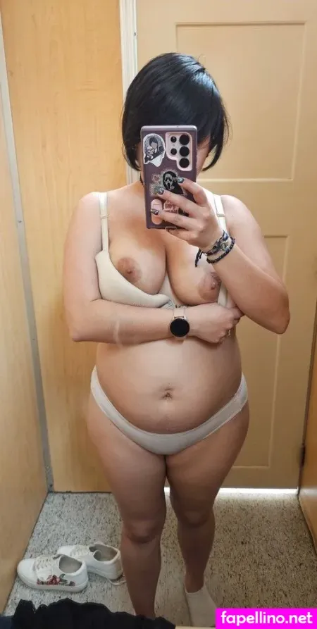 Lunamarieessence OnlyFans Thumbnail #HCPHv8miZn