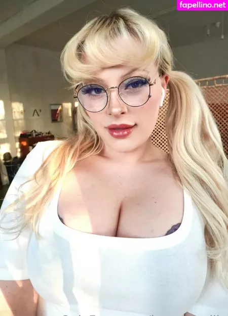 Lunamarylily OnlyFans Thumbnail #kzp2t8Q2Hg