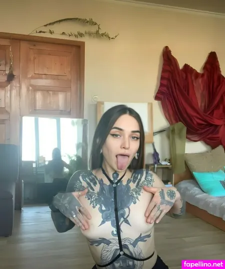 Lunamilian OnlyFans Thumbnail #EaydZauCkM