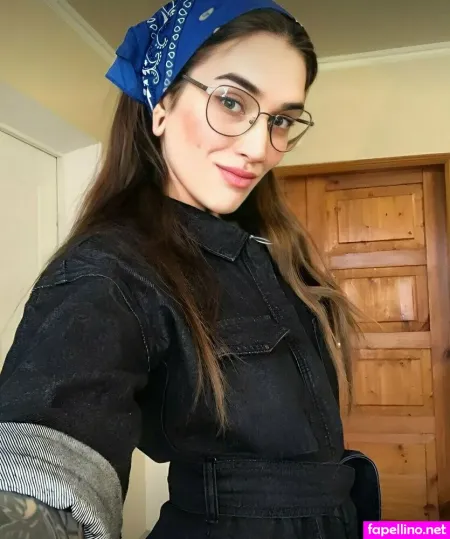 Lunamilian OnlyFans Thumbnail #dWY2M97Exq