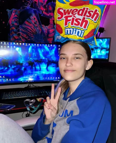 Lunamistressx OnlyFans Thumbnail #XMAIEArF7N