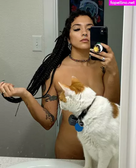 Lunamorgantv OnlyFans Thumbnail #CBWacElyFZ