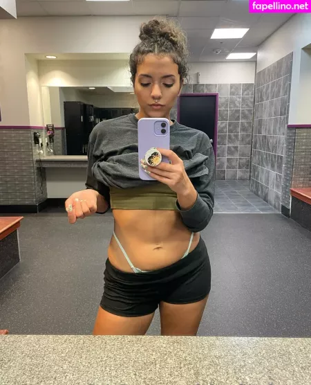 Lunamorgantv OnlyFans Thumbnail #SPT3ZEZiax