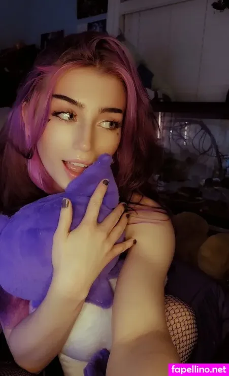 Lunapearlx 1 OnlyFans Thumbnail #kp89ir6Agf