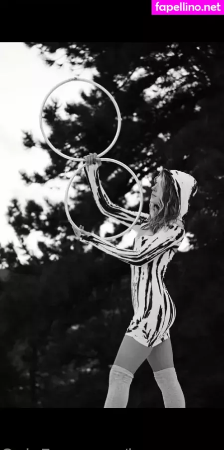 Lunapowersthefairy OnlyFans Thumbnail #FYGbOZWGvA