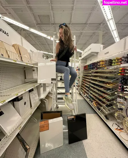 Lunapowersthefairy OnlyFans Thumbnail #Zq6OOcPenB