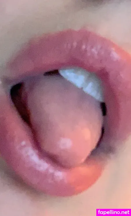 Lunarhiccups 3 OnlyFans Thumbnail #Pu5vvMXE4q