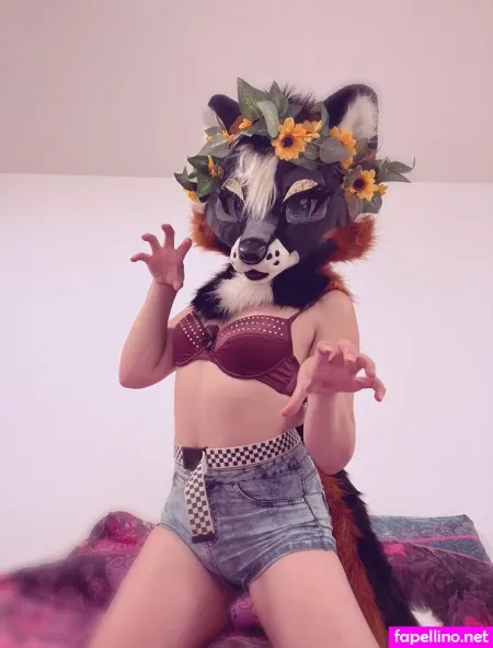 Lunarifox OnlyFans Thumbnail #NCkgLTERat