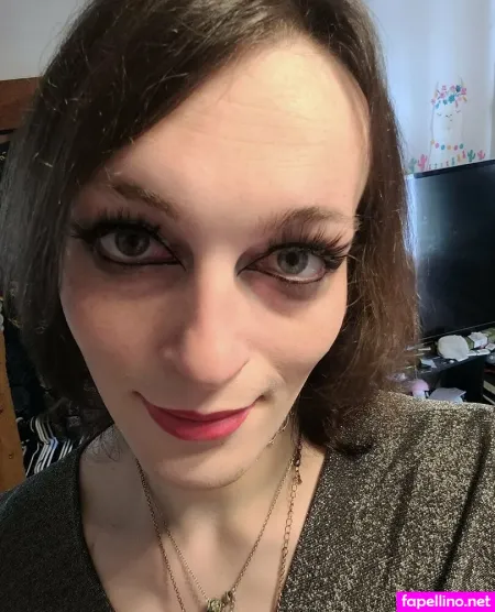 Lunarladyy OnlyFans Thumbnail #AWlwv7TLBa
