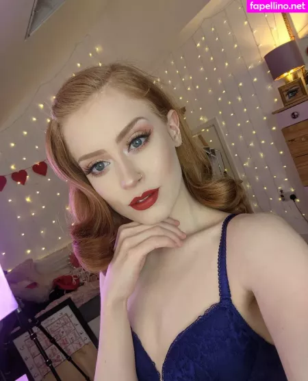 Lunarouxfree OnlyFans Thumbnail #VQhM49yzJX
